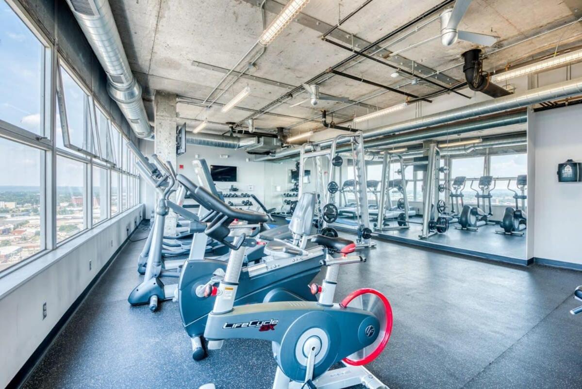 Cozysuites 800 Tower 2Br With Gym! 26 Луїсвілл Екстер'єр фото