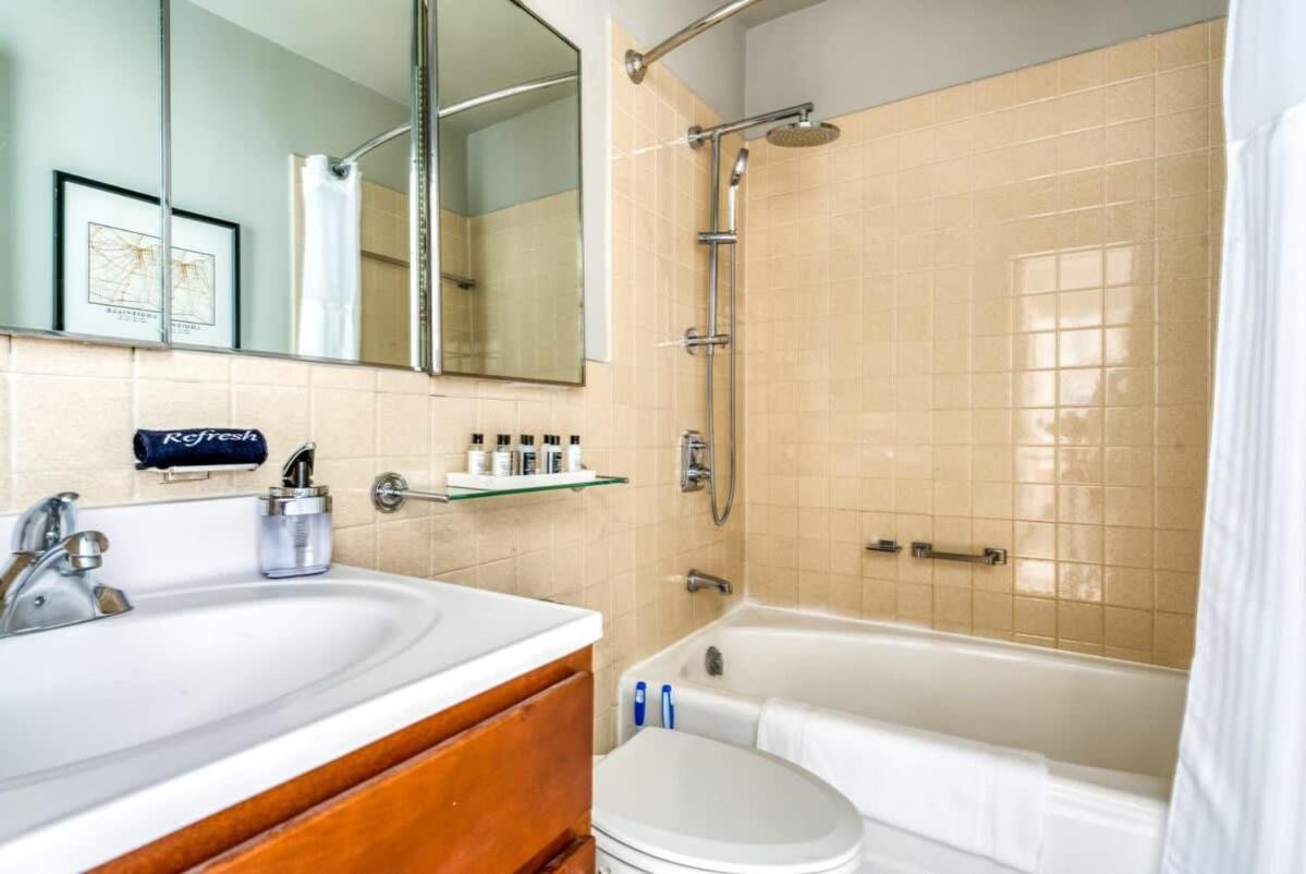 Cozysuites 800 Tower 2Br With Gym! 26 Луїсвілл Екстер'єр фото